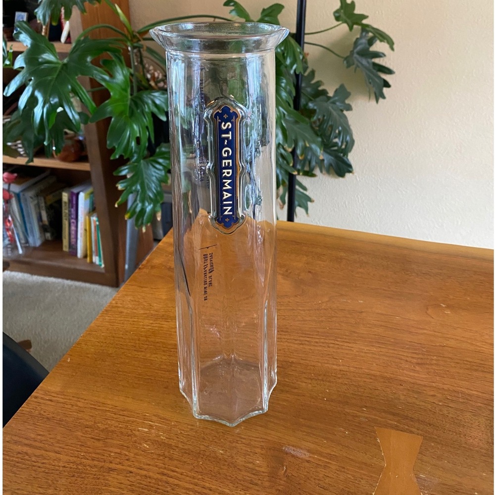 St Germain 1L Glass Carafe Elderflower Liqueur Fluted Art Deco Cocktail Pristine